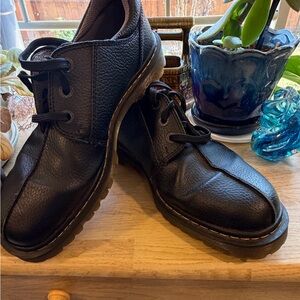 Doc Martin merchant split toe pebble leather size 10